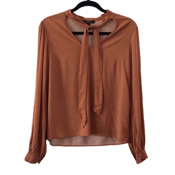 Forever 21 Tops - Forever 21 Front Tie Long Sleeve Top Sz M